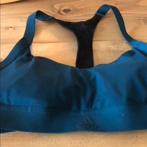 Brand new adidas sports bra